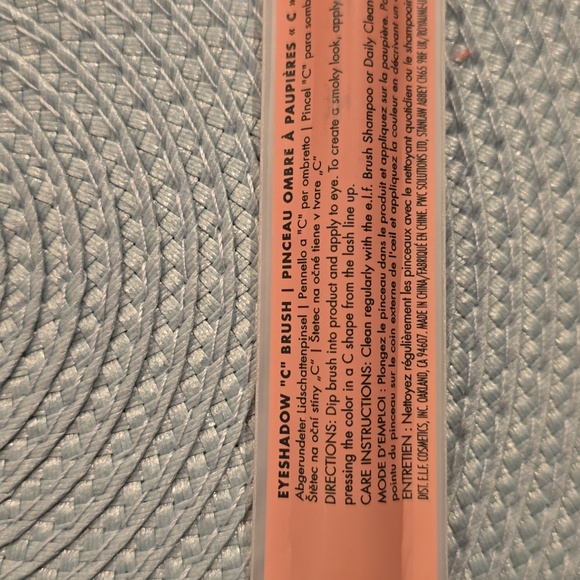 ELF BRAND WOMEN'S MAKEUP BRUSH BUNDLE OF 4 - Picture 7 of 8